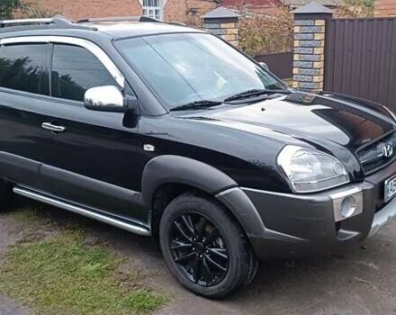 Хендай Туксон 2006 в Гайсине на Automoto.ua Черный Хендай Туксон, объемом двигателя 1.98 л и пробегом 124 тыс. км за 8000 $, фото 7 на Automoto.ua