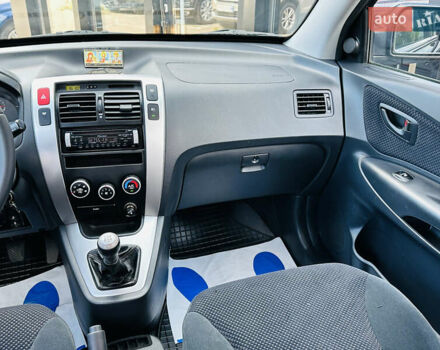 Черный Хендай Туксон, объемом двигателя 0 л и пробегом 202 тыс. км за 8400 $, фото 22 на Automoto.ua