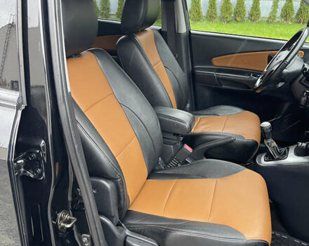 Черный Хендай Туксон, объемом двигателя 2 л и пробегом 216 тыс. км за 7500 $, фото 32 на Automoto.ua