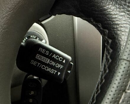 Черный Хендай Туксон, объемом двигателя 2 л и пробегом 263 тыс. км за 7950 $, фото 16 на Automoto.ua