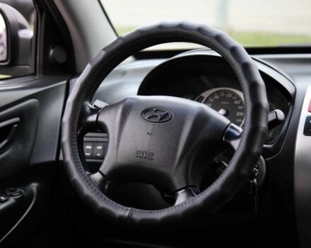 Черный Хендай Туксон, объемом двигателя 2.7 л и пробегом 217 тыс. км за 8600 $, фото 10 на Automoto.ua