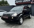 Черный Хендай Туксон, объемом двигателя 2 л и пробегом 163 тыс. км за 8400 $, фото 8 на Automoto.ua