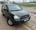 Черный Хендай Туксон, объемом двигателя 2 л и пробегом 220 тыс. км за 7200 $, фото 2 на Automoto.ua