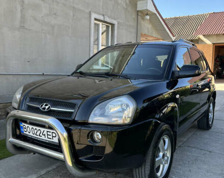 Чорний Хендай Туксон, об'ємом двигуна 1.98 л та пробігом 210 тис. км за 7100 $, фото 2 на Automoto.ua