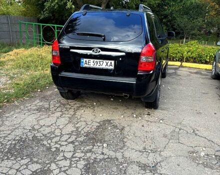 Черный Хендай Туксон, объемом двигателя 2 л и пробегом 18 тыс. км за 6900 $, фото 2 на Automoto.ua