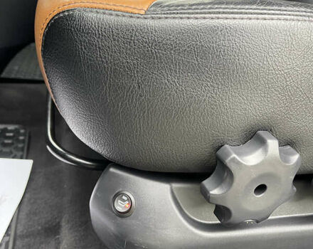 Черный Хендай Туксон, объемом двигателя 2 л и пробегом 216 тыс. км за 7500 $, фото 17 на Automoto.ua