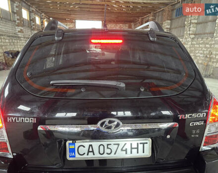 Чорний Хендай Туксон, об'ємом двигуна 2 л та пробігом 252 тис. км за 3000 $, фото 39 на Automoto.ua