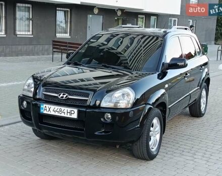 Чорний Хендай Туксон, об'ємом двигуна 2 л та пробігом 141 тис. км за 7999 $, фото 7 на Automoto.ua