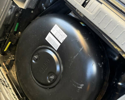 Черный Хендай Туксон, объемом двигателя 2 л и пробегом 249 тыс. км за 7450 $, фото 16 на Automoto.ua