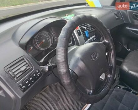 Хендай Туксон 2006 в Харькове на Automoto.ua Черный Хендай Туксон, объемом двигателя 2.7 л и пробегом 210 тыс. км за 8500 $, фото 6 на Automoto.ua