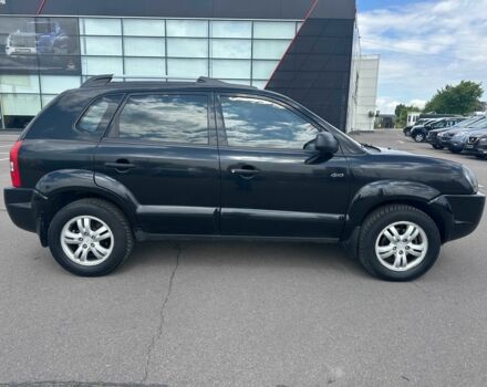 Чорний Хендай Туксон, об'ємом двигуна 2 л та пробігом 306 тис. км за 6900 $, фото 6 на Automoto.ua