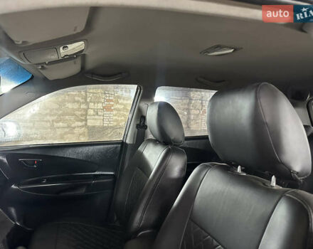 Чорний Хендай Туксон, об'ємом двигуна 2 л та пробігом 252 тис. км за 3000 $, фото 43 на Automoto.ua