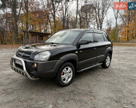 Хендай Туксон 2006 у Тернополі на Automoto.ua Чорний Хендай Туксон, об'ємом двигуна 1.99 л та пробігом 240 тис. км за 7600 $, фото 5 на Automoto.ua