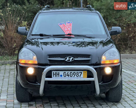 Чорний Хендай Туксон, об'ємом двигуна 1.98 л та пробігом 170 тис. км за 6999 $, фото 23 на Automoto.ua