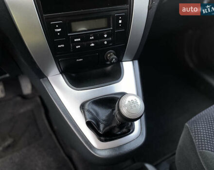 Чорний Хендай Туксон, об'ємом двигуна 1.98 л та пробігом 233 тис. км за 7650 $, фото 52 на Automoto.ua