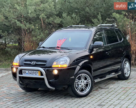 Чорний Хендай Туксон, об'ємом двигуна 1.98 л та пробігом 170 тис. км за 6999 $, фото 2 на Automoto.ua
