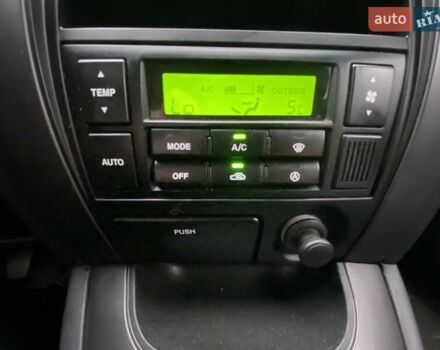 Чорний Хендай Туксон, об'ємом двигуна 1.98 л та пробігом 202 тис. км за 7350 $, фото 23 на Automoto.ua