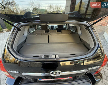 Черный Хендай Туксон, объемом двигателя 2 л и пробегом 249 тыс. км за 7450 $, фото 27 на Automoto.ua
