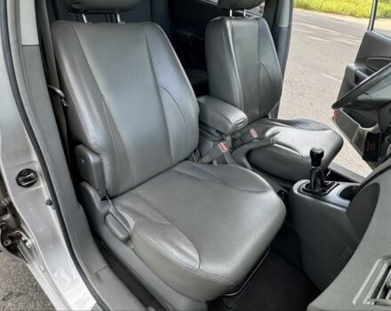 Черный Хендай Туксон, объемом двигателя 2 л и пробегом 266 тыс. км за 7700 $, фото 14 на Automoto.ua