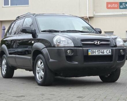 Чорний Хендай Туксон, об'ємом двигуна 1.98 л та пробігом 123 тис. км за 7950 $, фото 19 на Automoto.ua