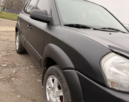 Чорний Хендай Туксон, об'ємом двигуна 0 л та пробігом 320 тис. км за 6100 $, фото 1 на Automoto.ua