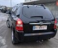 Чорний Хендай Туксон, об'ємом двигуна 1.98 л та пробігом 320 тис. км за 6500 $, фото 4 на Automoto.ua