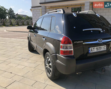Чорний Хендай Туксон, об'ємом двигуна 1.99 л та пробігом 338 тис. км за 7800 $, фото 14 на Automoto.ua