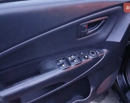 Чорний Хендай Туксон, об'ємом двигуна 1.98 л та пробігом 320 тис. км за 6500 $, фото 33 на Automoto.ua