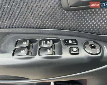 Чорний Хендай Туксон, об'ємом двигуна 2 л та пробігом 397 тис. км за 3900 $, фото 7 на Automoto.ua