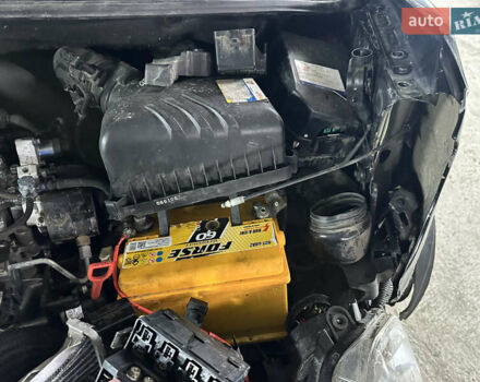 Чорний Хендай Туксон, об'ємом двигуна 2 л та пробігом 252 тис. км за 3000 $, фото 31 на Automoto.ua