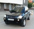 Чорний Хендай Туксон, об'ємом двигуна 2 л та пробігом 141 тис. км за 7999 $, фото 16 на Automoto.ua