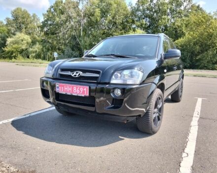 Черный Хендай Туксон, объемом двигателя 2 л и пробегом 178 тыс. км за 7600 $, фото 2 на Automoto.ua