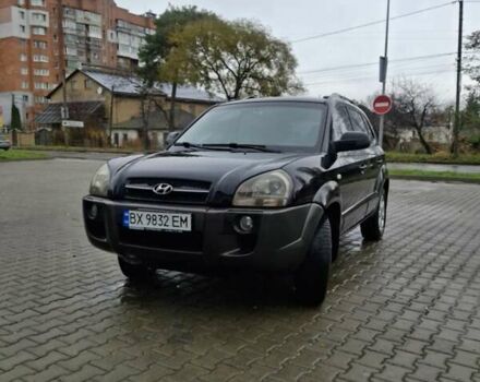 Чорний Хендай Туксон, об'ємом двигуна 2 л та пробігом 270 тис. км за 7500 $, фото 8 на Automoto.ua