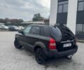 Черный Хендай Туксон, объемом двигателя 2 л и пробегом 369 тыс. км за 4300 $, фото 4 на Automoto.ua