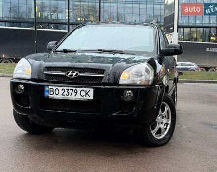 Чорний Хендай Туксон, об'ємом двигуна 1.99 л та пробігом 310 тис. км за 6399 $, фото 2 на Automoto.ua