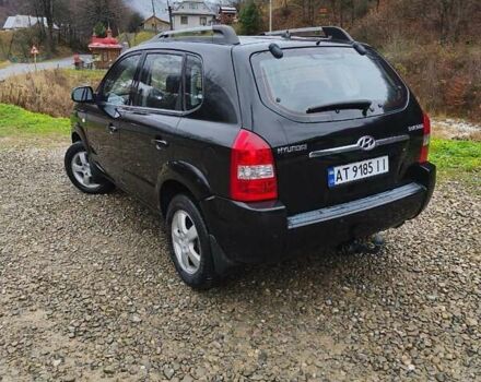 Чорний Хендай Туксон, об'ємом двигуна 2 л та пробігом 271 тис. км за 6599 $, фото 5 на Automoto.ua