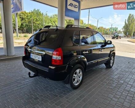Чорний Хендай Туксон, об'ємом двигуна 1.98 л та пробігом 226 тис. км за 8800 $, фото 6 на Automoto.ua