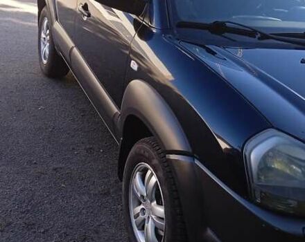 Чорний Хендай Туксон, об'ємом двигуна 1.98 л та пробігом 283 тис. км за 7400 $, фото 24 на Automoto.ua