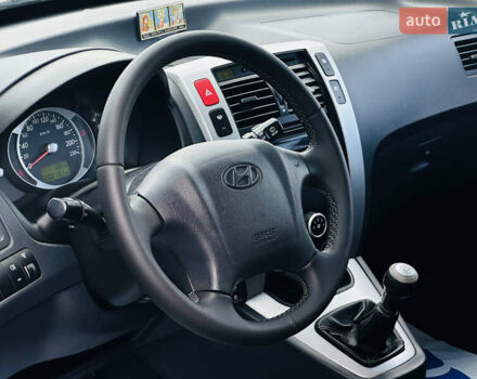 Черный Хендай Туксон, объемом двигателя 0 л и пробегом 202 тыс. км за 8200 $, фото 42 на Automoto.ua