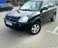 Чорний Хендай Туксон, об'ємом двигуна 2 л та пробігом 277 тис. км за 6000 $, фото 2 на Automoto.ua
