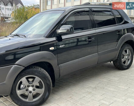 Хендай Туксон 2006 у Тернополі на Automoto.ua Чорний Хендай Туксон, об'ємом двигуна 2 л та пробігом 240 тис. км за 6699 $, фото 7 на Automoto.ua