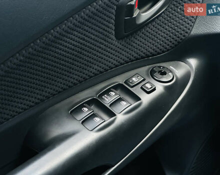 Черный Хендай Туксон, объемом двигателя 0 л и пробегом 202 тыс. км за 8400 $, фото 32 на Automoto.ua