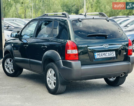Черный Хендай Туксон, объемом двигателя 0 л и пробегом 202 тыс. км за 8200 $, фото 12 на Automoto.ua