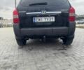 Черный Хендай Туксон, объемом двигателя 2 л и пробегом 369 тыс. км за 4300 $, фото 7 на Automoto.ua