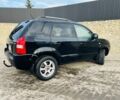 Черный Хендай Туксон, объемом двигателя 2 л и пробегом 310 тыс. км за 6600 $, фото 4 на Automoto.ua