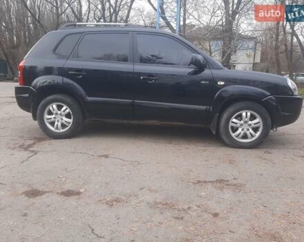 Чорний Хендай Туксон, об'ємом двигуна 1.99 л та пробігом 298 тис. км за 7750 $, фото 2 на Automoto.ua