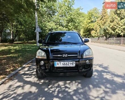 Черный Хендай Туксон, объемом двигателя 2 л и пробегом 247 тыс. км за 6300 $, фото 9 на Automoto.ua