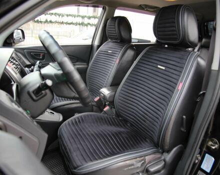 Черный Хендай Туксон, объемом двигателя 2.7 л и пробегом 217 тыс. км за 8600 $, фото 6 на Automoto.ua