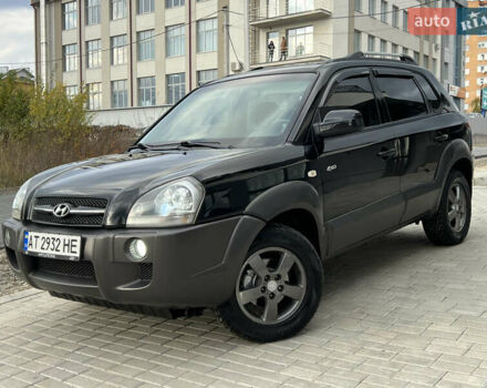 Хендай Туксон 2006 у Тернополі на Automoto.ua Чорний Хендай Туксон, об'ємом двигуна 2 л та пробігом 240 тис. км за 6699 $, фото 3 на Automoto.ua