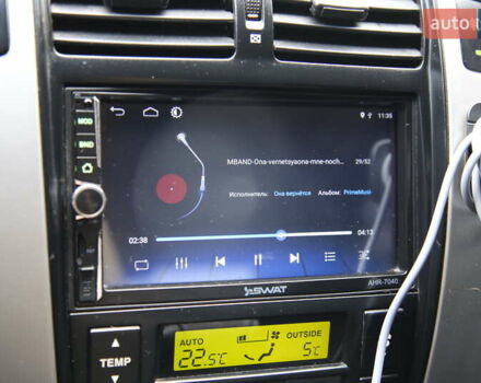 Черный Хендай Туксон, объемом двигателя 2.66 л и пробегом 217 тыс. км за 8600 $, фото 16 на Automoto.ua